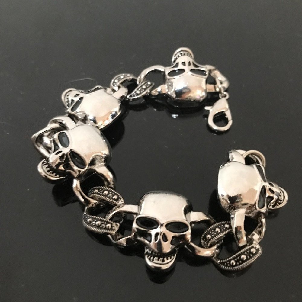 Skull Bracelet Chain Biker Silver Rock Mans Moto Gothic Motorcycle Skulls Unisex - Picture 4 of 10